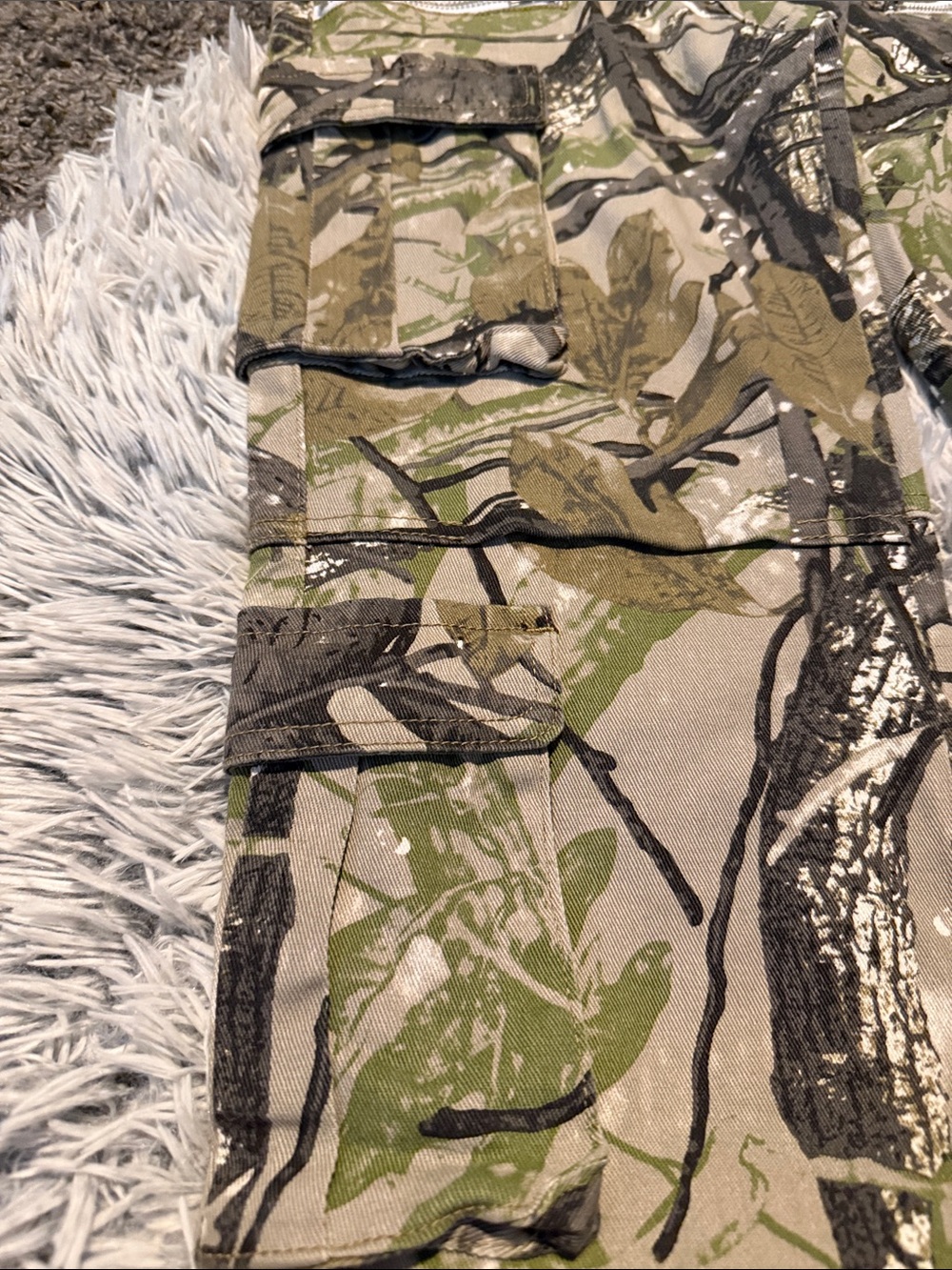 Kids Camo Cargo Pants in Green and Tan - Durable Outdoor Bottoms - Picture 5 of 14